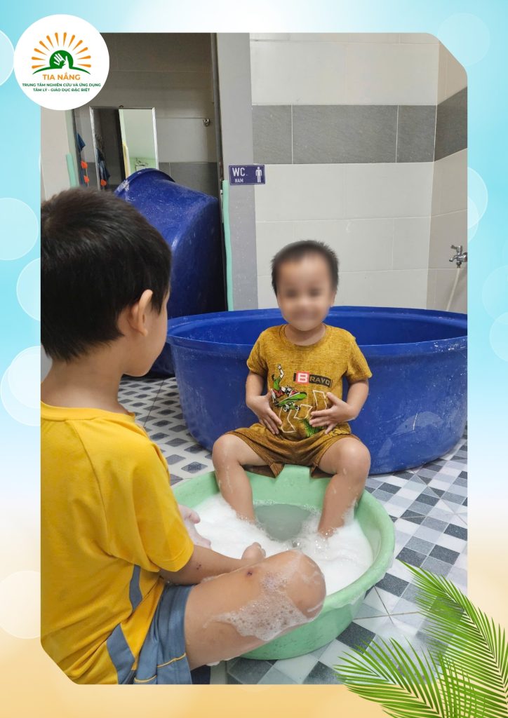 Giáo dục đặc biệt Tia Nắng - Ưu đãi học phí cho anh chị em ruột