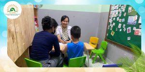 Lớp nhóm hòa nhập trẻ tự kỷ là gì?